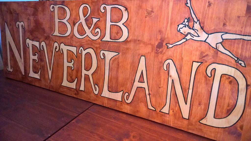 B&B Neverland Marrùbiu Buitenkant foto